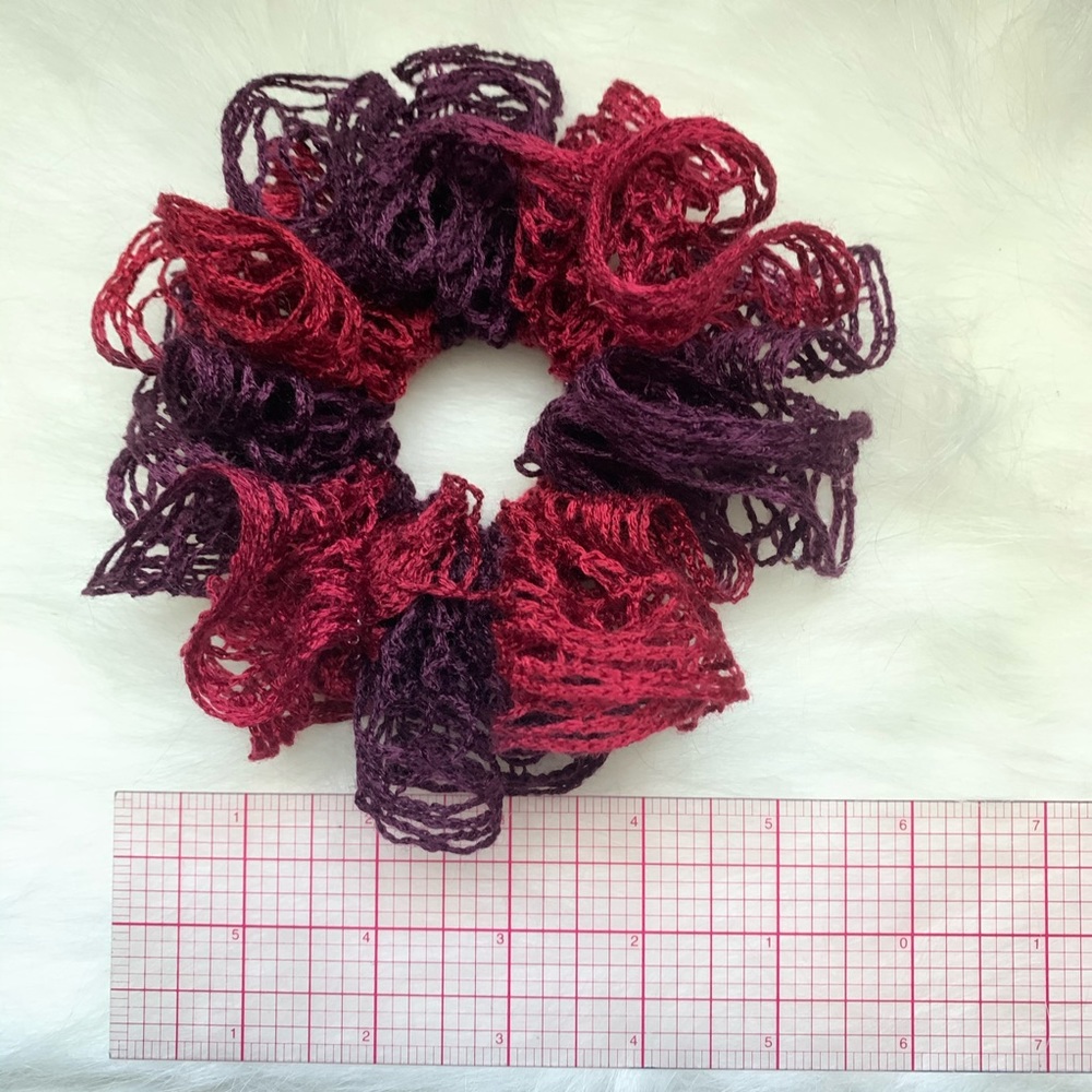 BOGO pink & purple fishnet crocheted scrunchie - Picture 3 of 4